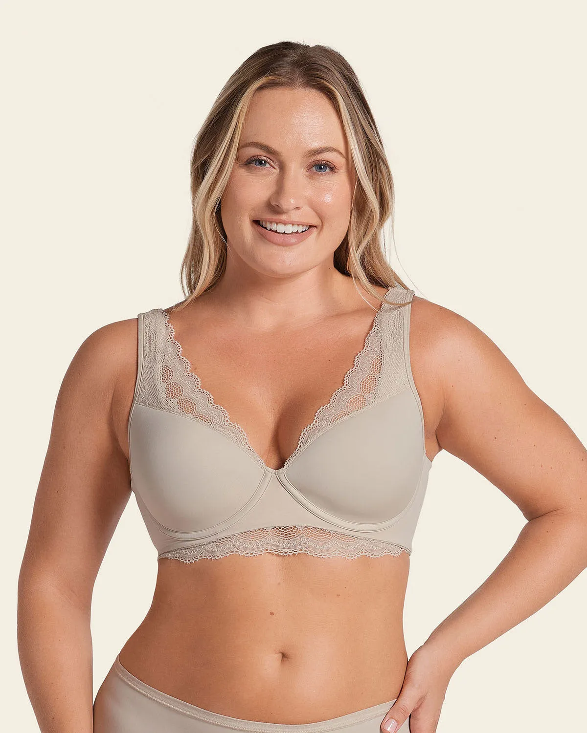 Deep Coverage Soft Lightly-Lined Lace Underwire Bra