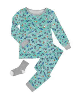 Infant/Toddler Boys Skate On Snug Fit 2-Piece Pajama Sleep Set With Matching Socks