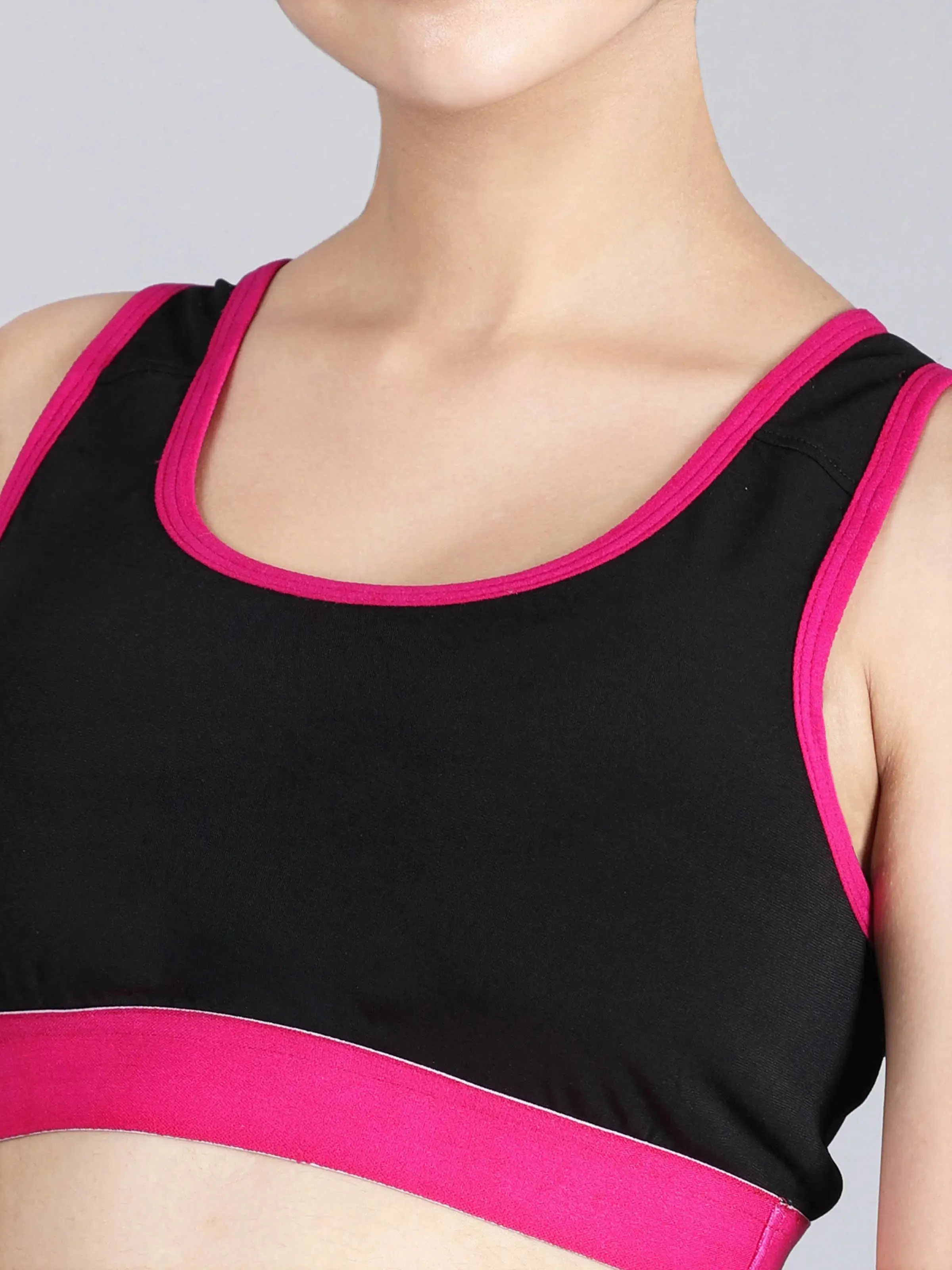 Racerback Sports Bra | Single Layer | Non-Padded Gym Bra | Black