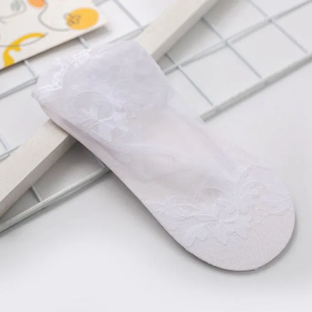 Women Leaves Lace socks | Invisible Socks | Thin Ladies socks | Lace Boat Socks | Hollow Non-slip Shallow|